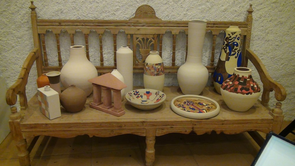 banc ple de peces de formes i temes diferents